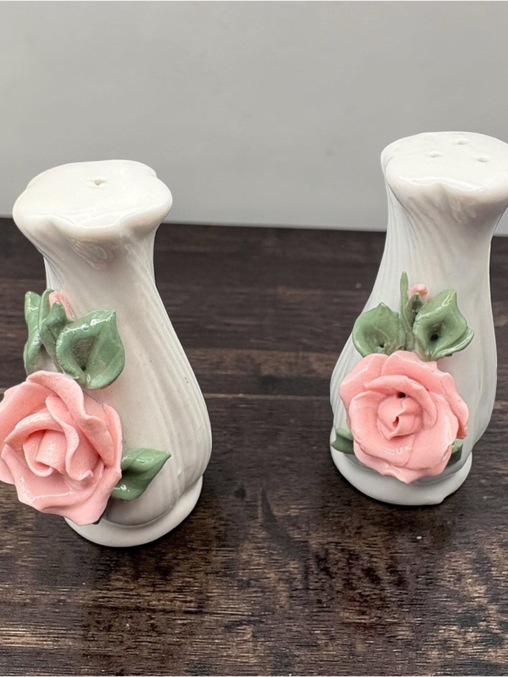 Vintage Porcelain White Salt & Pepper Shakers w/ Molded Pink Rose & Green Leaves - Picture 7 of 12